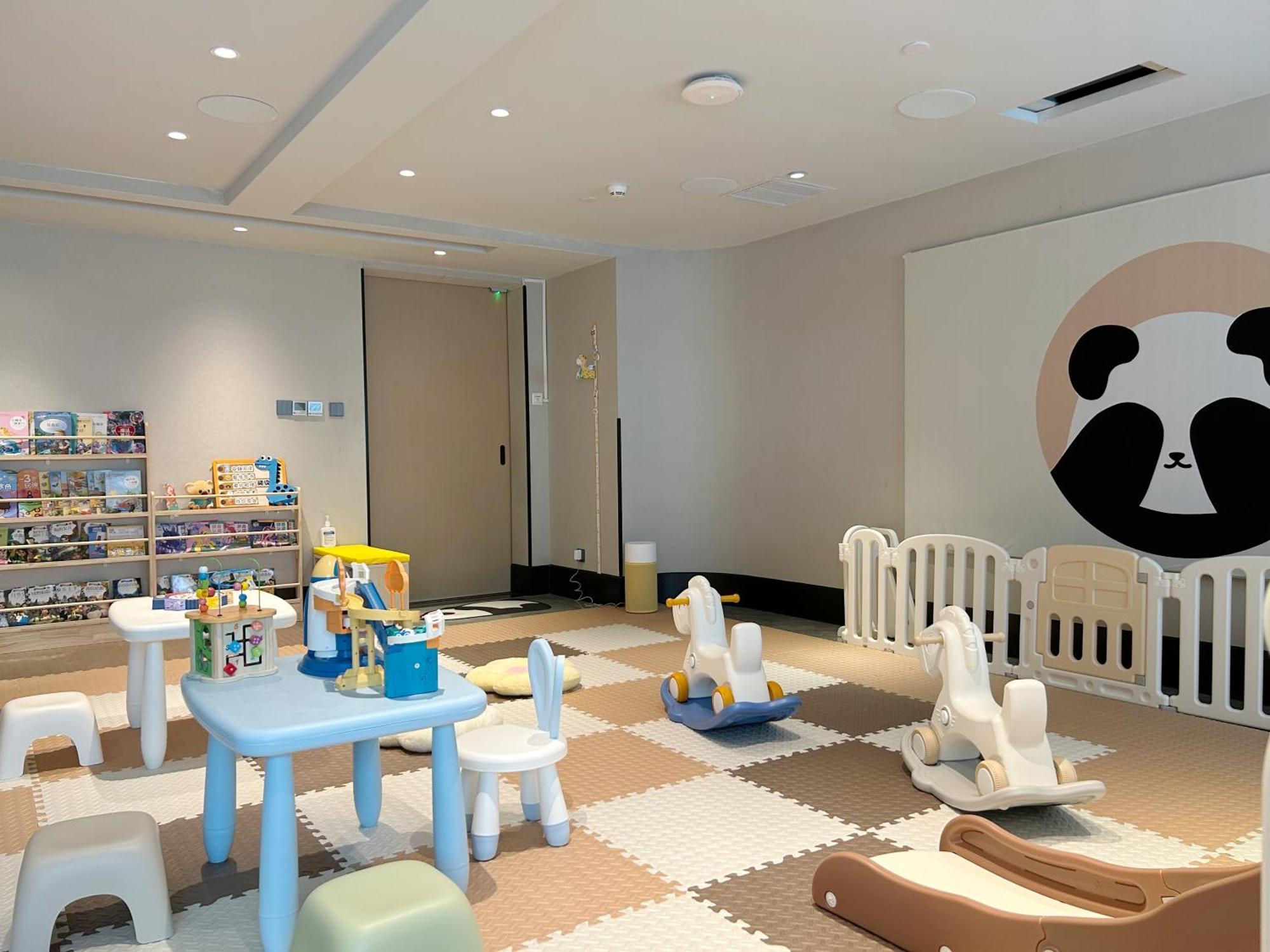 Citadines Gaoxin Chengdu Aparthotel Exterior photo
